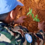 Vers une gestion responsable de l’environnement dans les opérations de paix