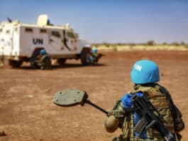 Les opérations de maintien de la paix face aux engins explosifs improvisés