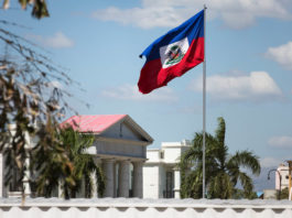 Le premier contingent de policiers kényans arrive en Haïti pour la nouvelle mission d’appui à la sécurité
