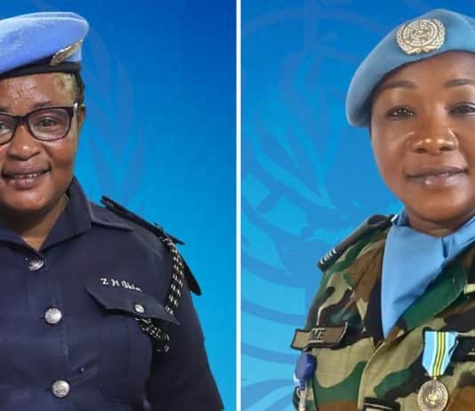 Remise du prix militaire de la défense de l’égalité des genres et du prix de la policière de l’ONU de l’année à l’occasion de la Journée mondiale des Casques bleus
