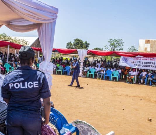Le rôle de la police de l’ONU dans la lutte contre les violences sexuelles et basées sur le genre sur le terrain des opérations de paix