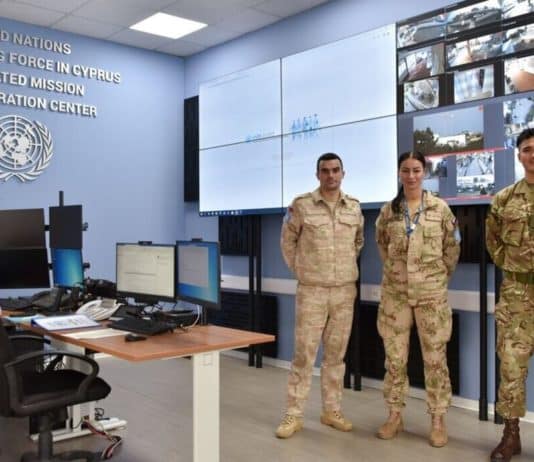 L’ONU à la croisée des chemins : gouverner les technologies numériques qui intègrent l’IA tout en les utilisant dans ses opérations de paix